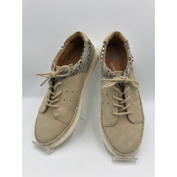 Solebound by Baretraps Posture Women's Sneaker Shoes Sand Tan 6M Lace Up - Picture 4 of 12